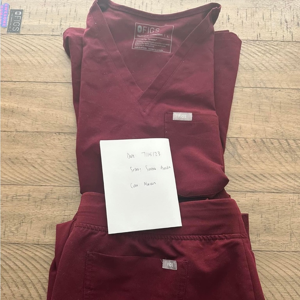 Catarina 1 Pocket Scrub Top with Zamora Jogger Scrub Pants (not high waisted).